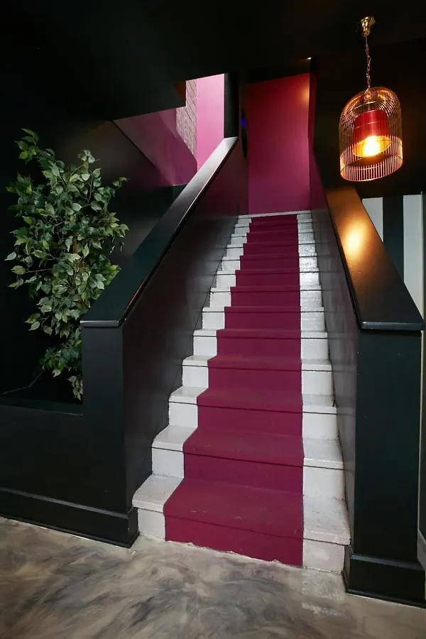 Drummond By Bouticstay Montreal 2*,  Canada